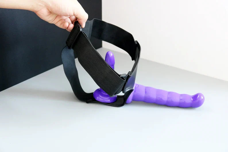 Strap-On Dildo - Double Pleasure